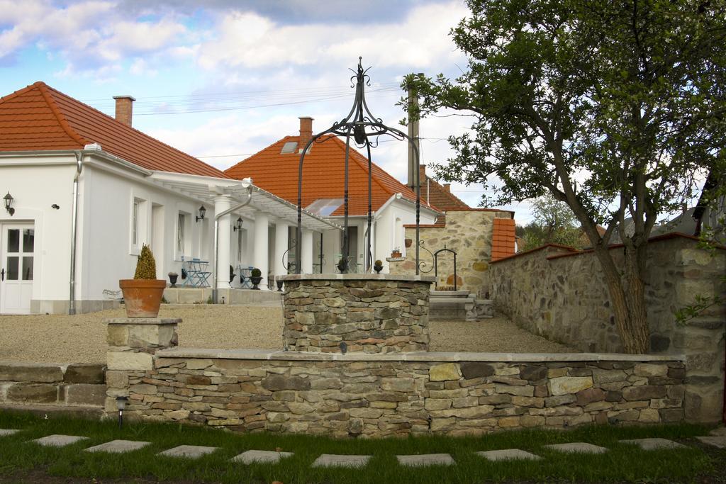 Videki Varazs Vendeghaz Apartment Bogacs Exterior photo